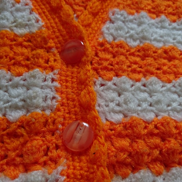 Vintage Crochet Striped Vest - Picture 3 of 4